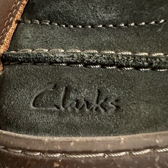 Clarks Hodson Moc Olive Suede Men's Size 10 - Picture 9 of 9